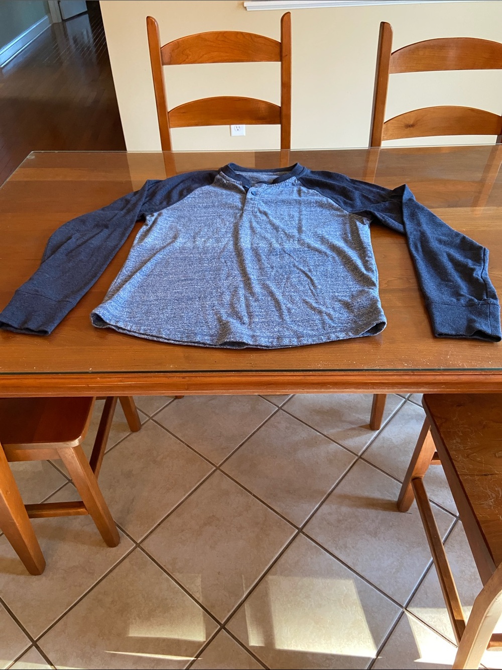 GAP Two-Tone Long Sleeve Henley - Dark Navy Sleeves, Heather Blue Body. Soft. M